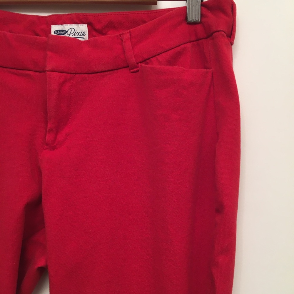 Old Navy Pixie cut pants - Red size 14